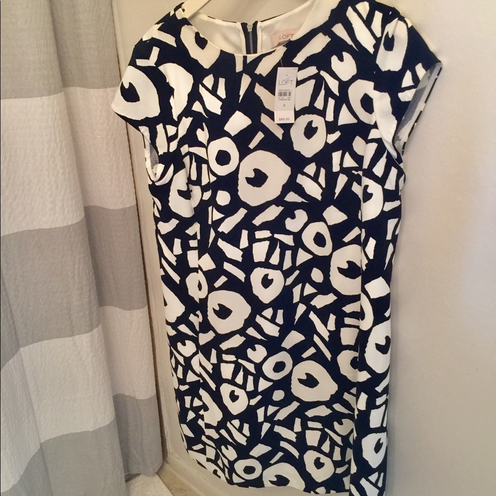 Ann Taylor LOFT Geometric Navy and White Dress